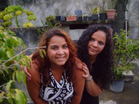 ANA E MÔNICA